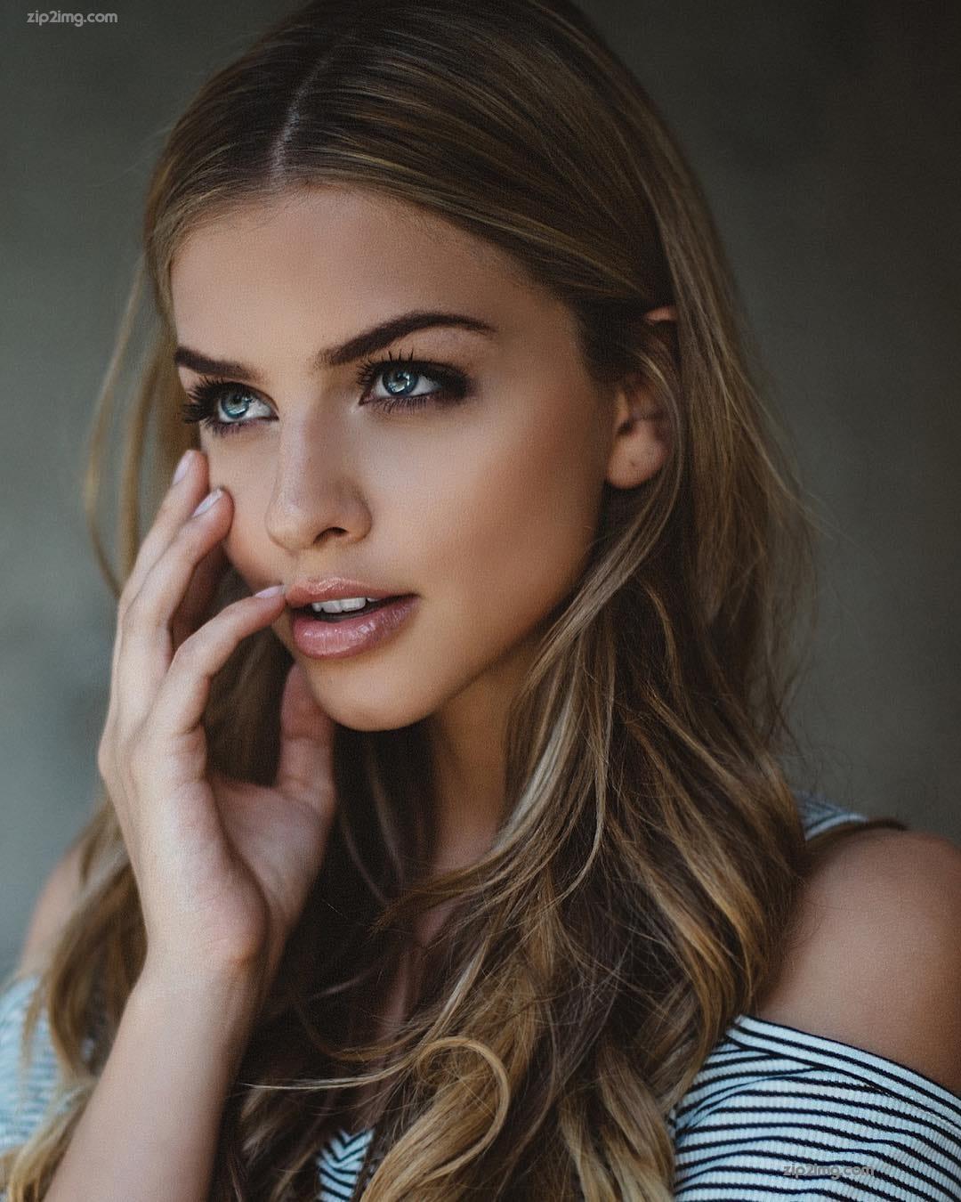 Marina Laswick - Marina Laswick_698110822 - zip2img.com