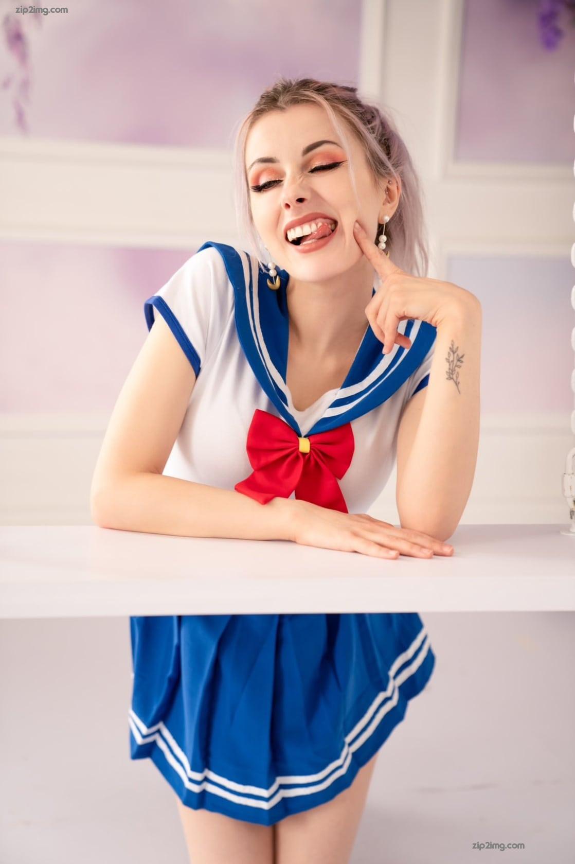 Rolyat rolyatistaylor Cosplay - Rolyat rolyatistaylor Cosplay_592563136 ...